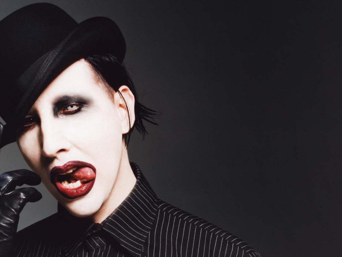 Marilyn Manson в шляпе