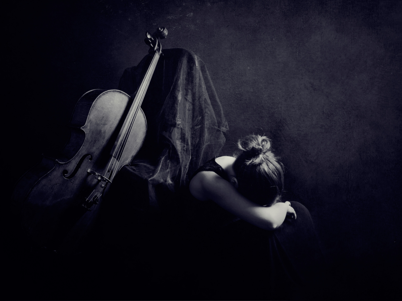 Грустная музыка виолончели