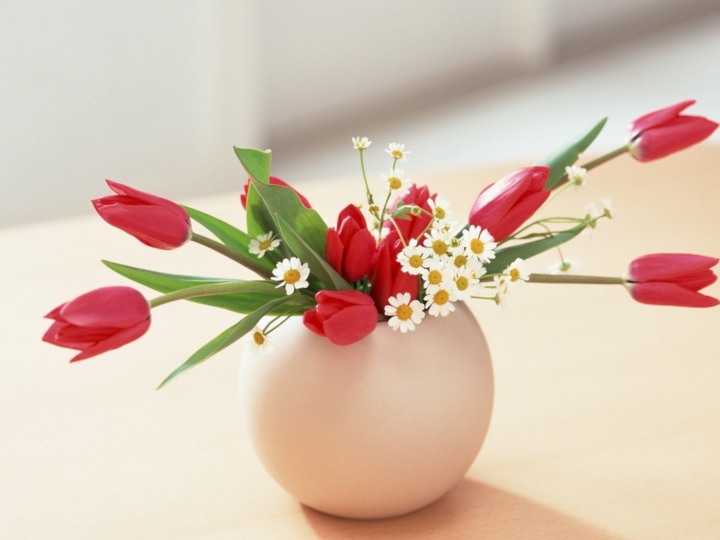 Ваза с цветами