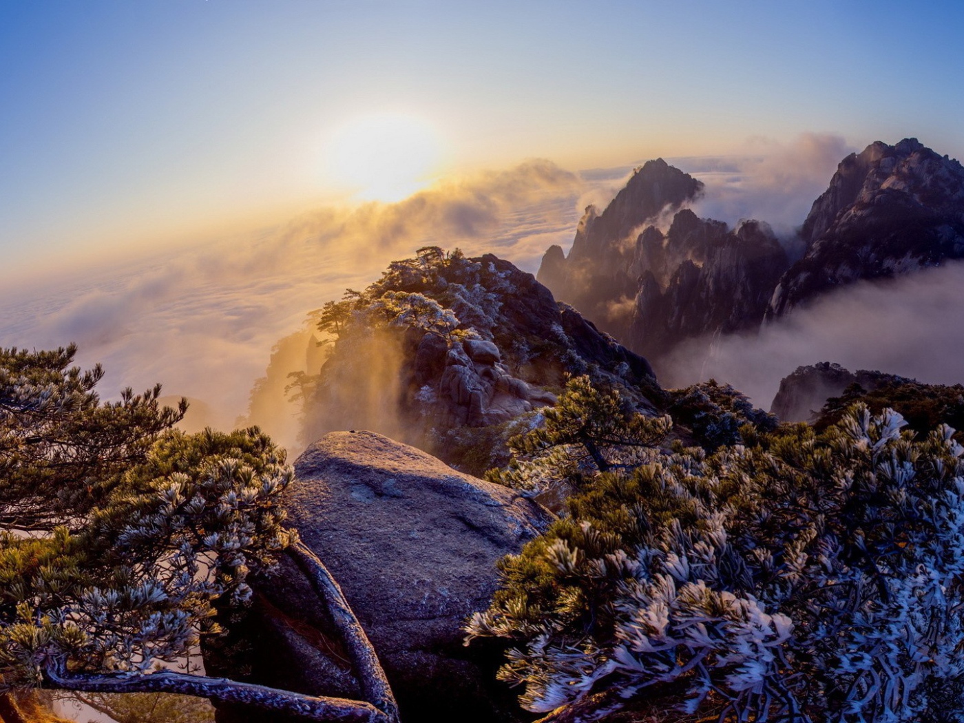 Вид с горной вешины