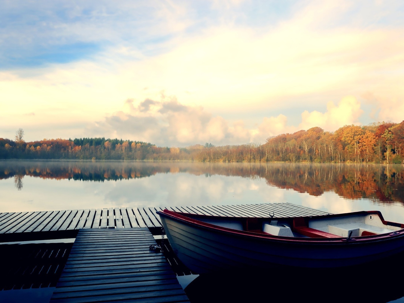 Речной причал 