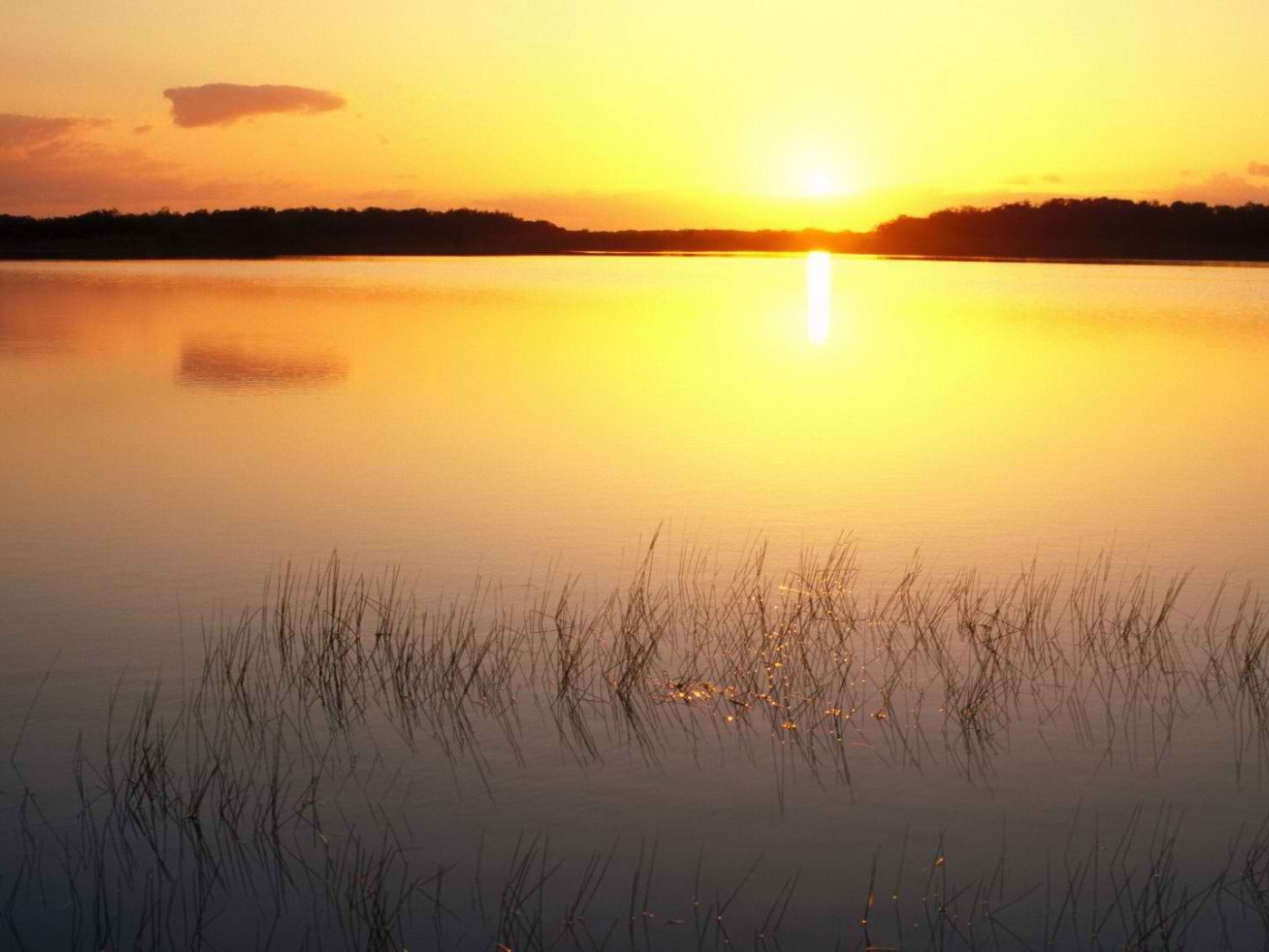 Закат над озером во Флориде