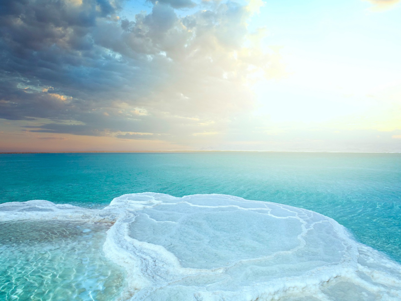 Соленое море