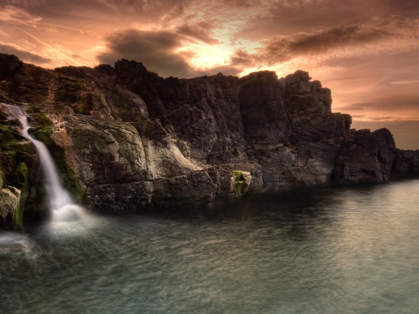 Восхитительный водопад