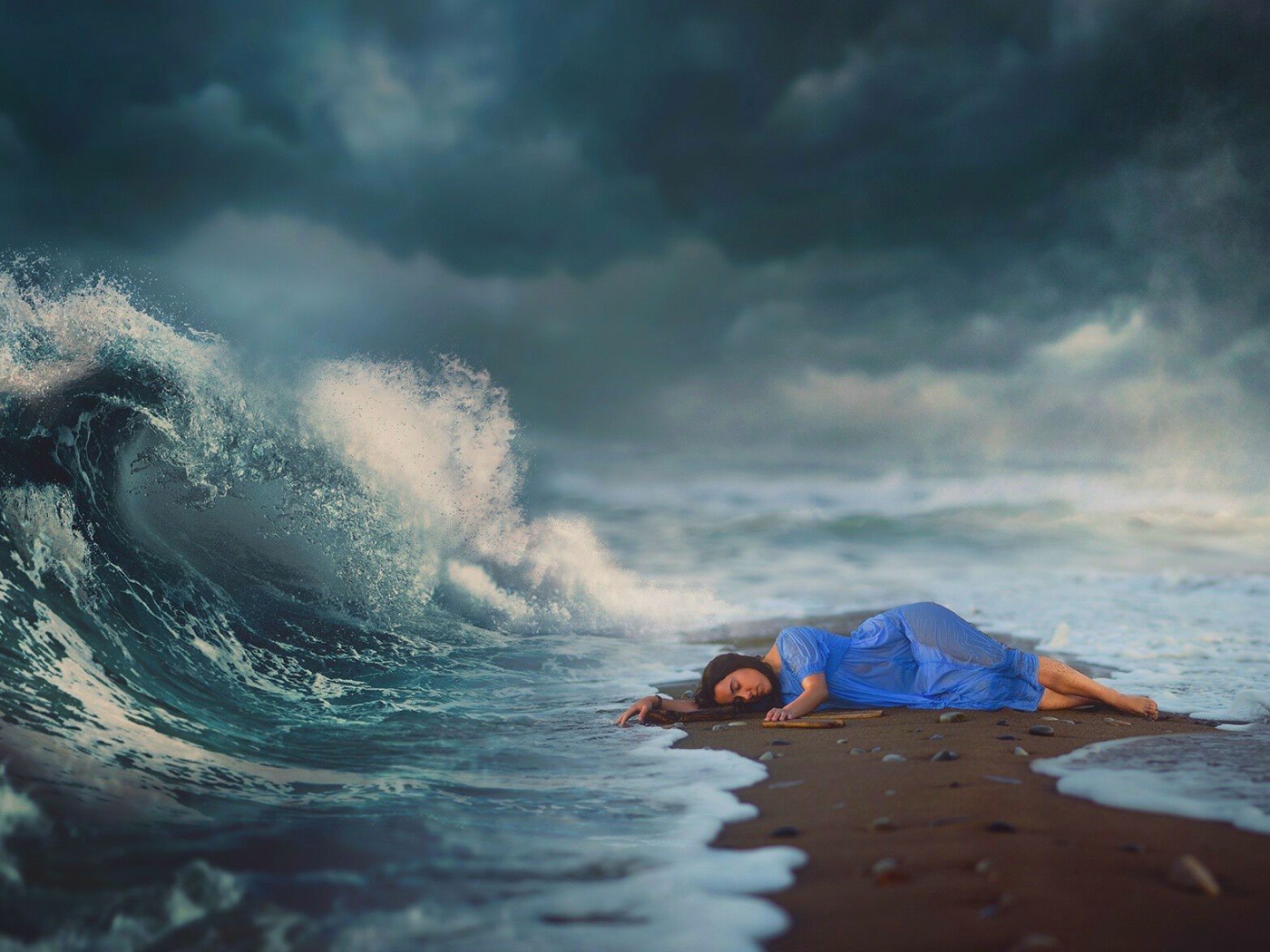 Волны прибоя во сне