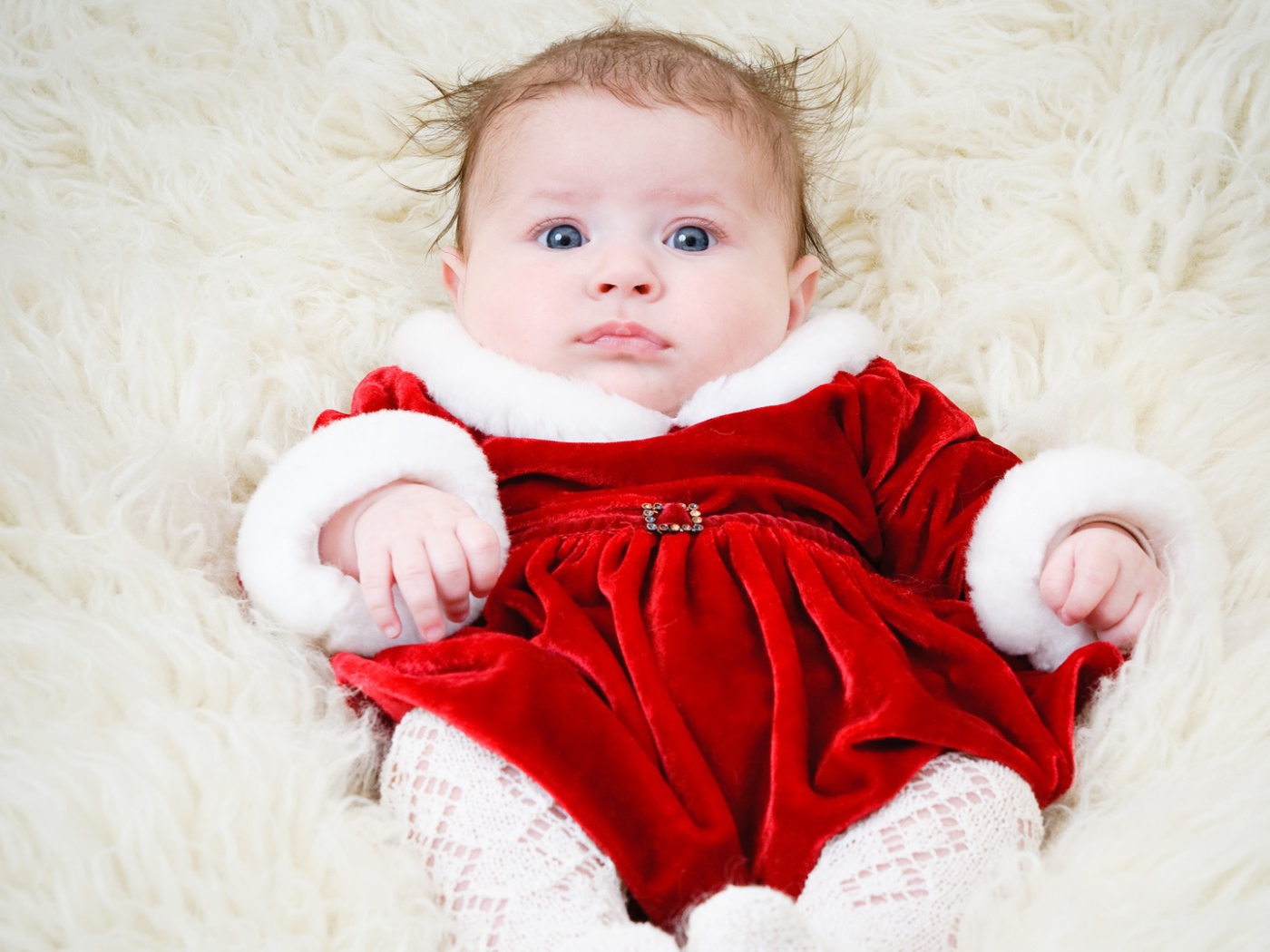 Очаровательная девочка