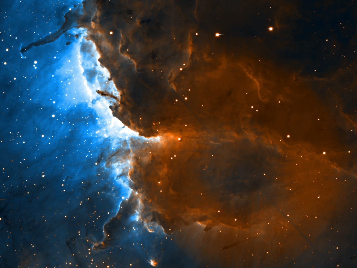 Столкновение разных туманностей