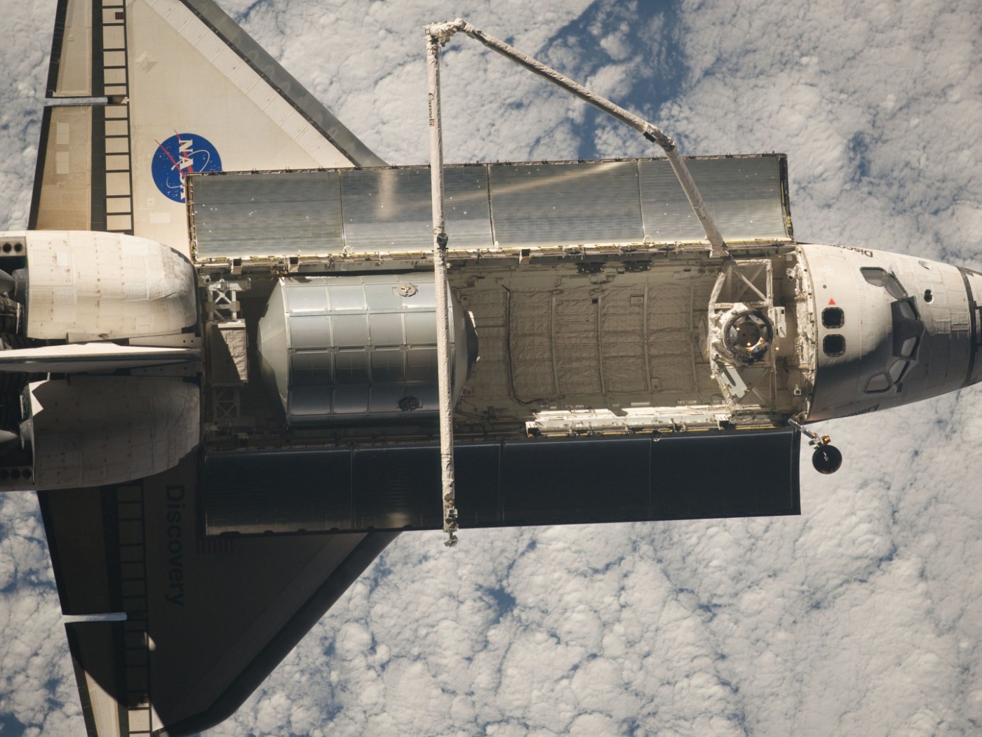 Шаттл на орбите