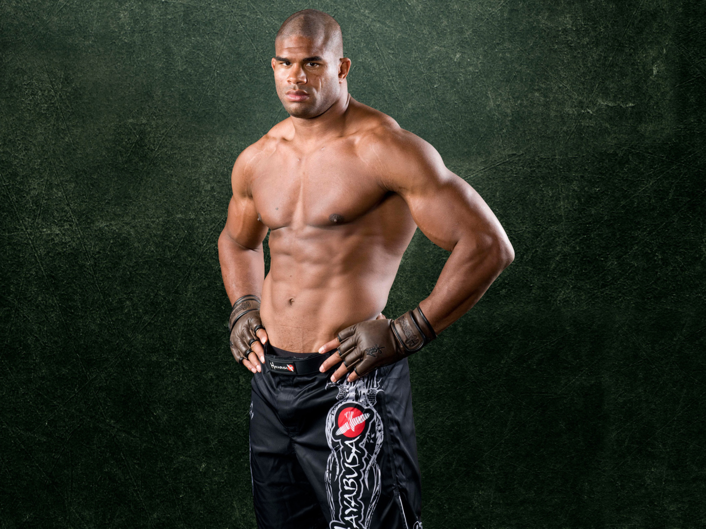 Бесстрашный Алистер Оверим