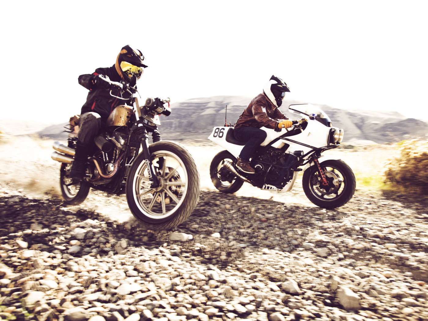 Гонки по каменной дороге