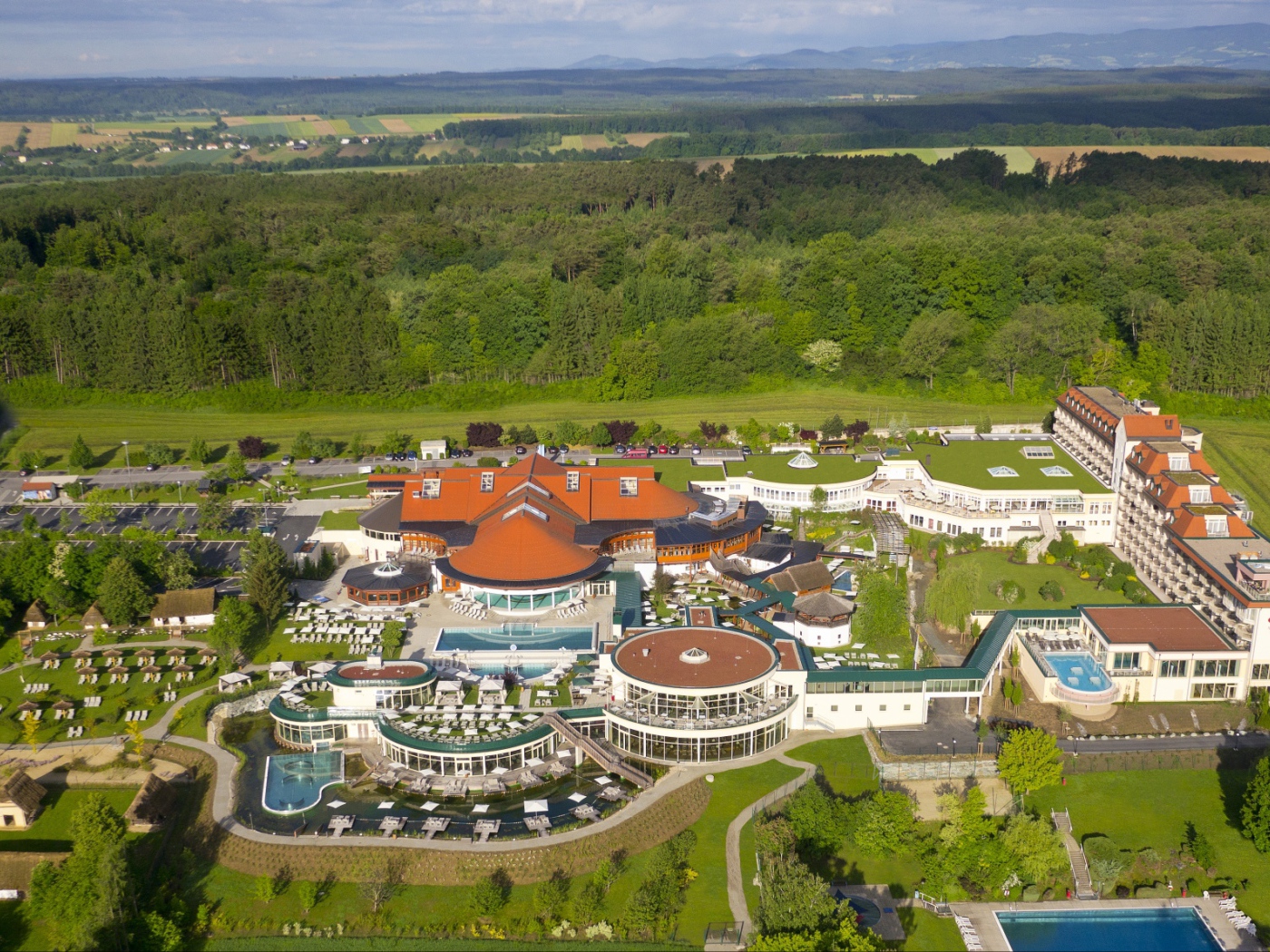 Панорама на курорте Бад Татцмансдорф, Австрия