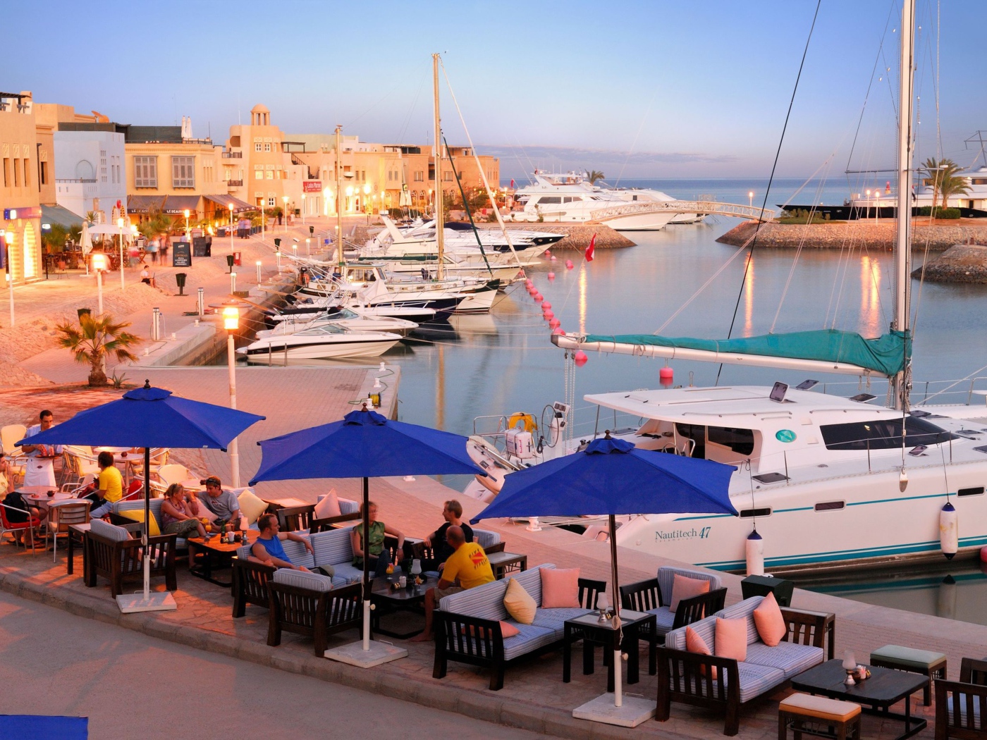 Прибрежное кафе на курорте Эль Гуна, Египет