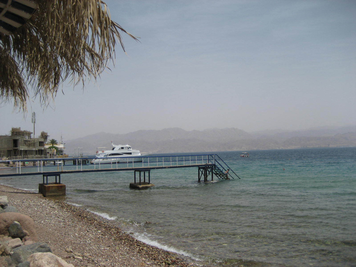 Причал на курорте Таба, Египет