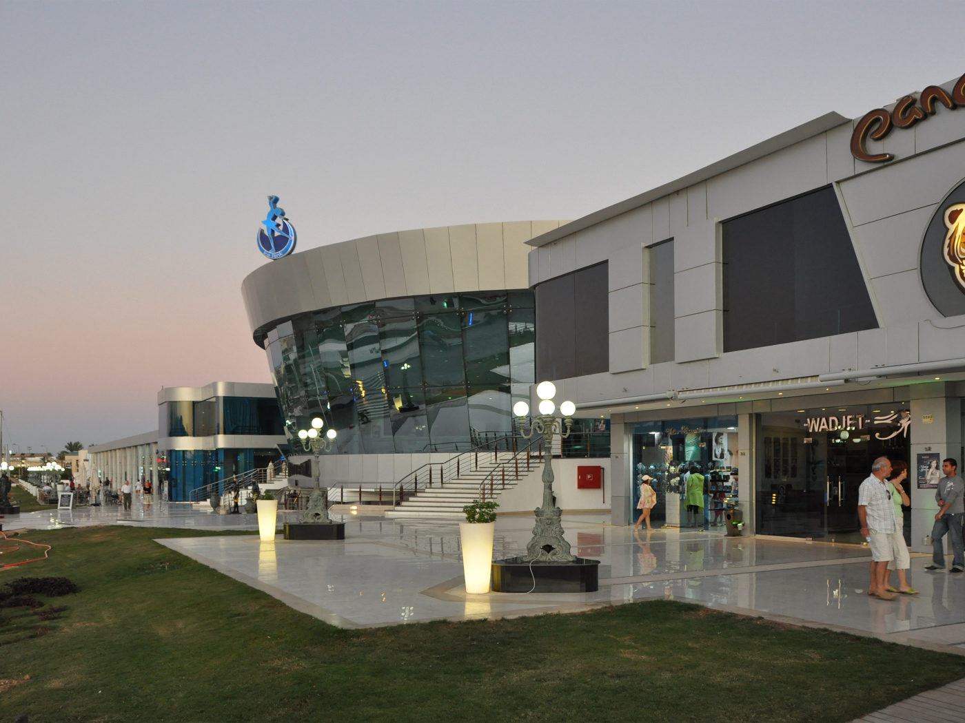 Торговый центр на курорте Шарм эль Шейх, Египет