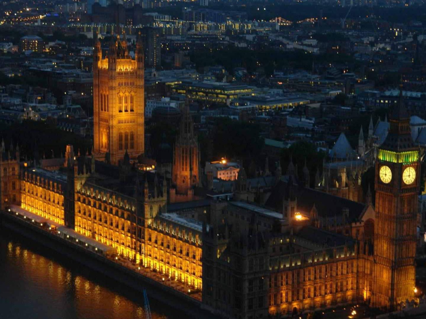 Здание парламента в Лондоне