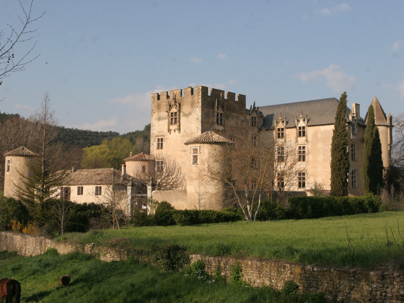 Замок в Провансе, Франция