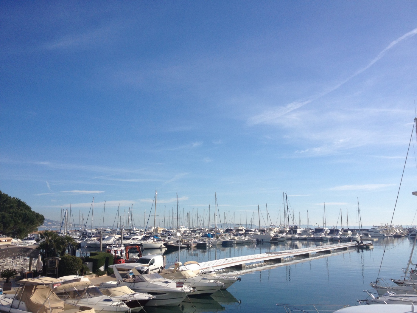 Порт на курорте Манделье ля Напуль, Франция