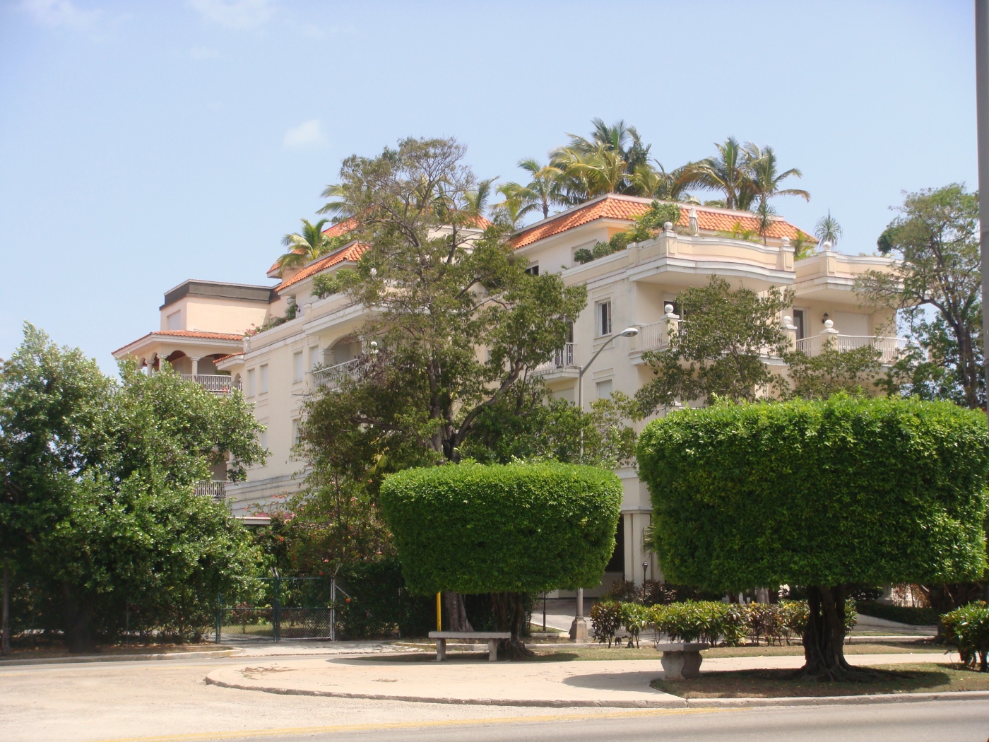 Вилла на курорте Мирамар Круести, Франция