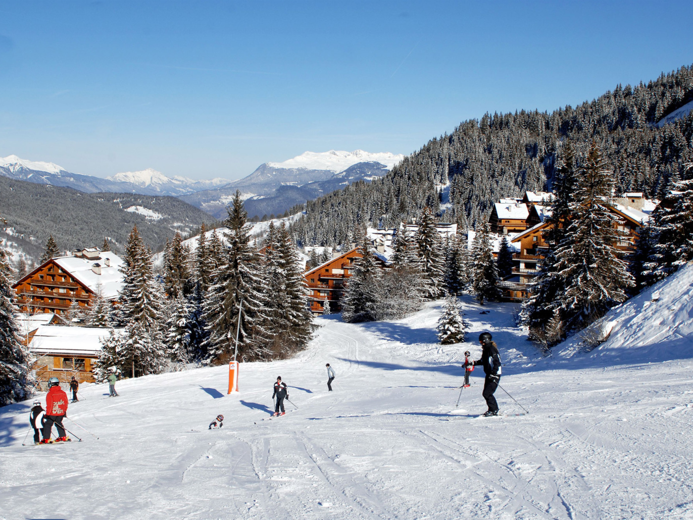 Зимний отдых на горнолыжном курорте Мерибель, Франция