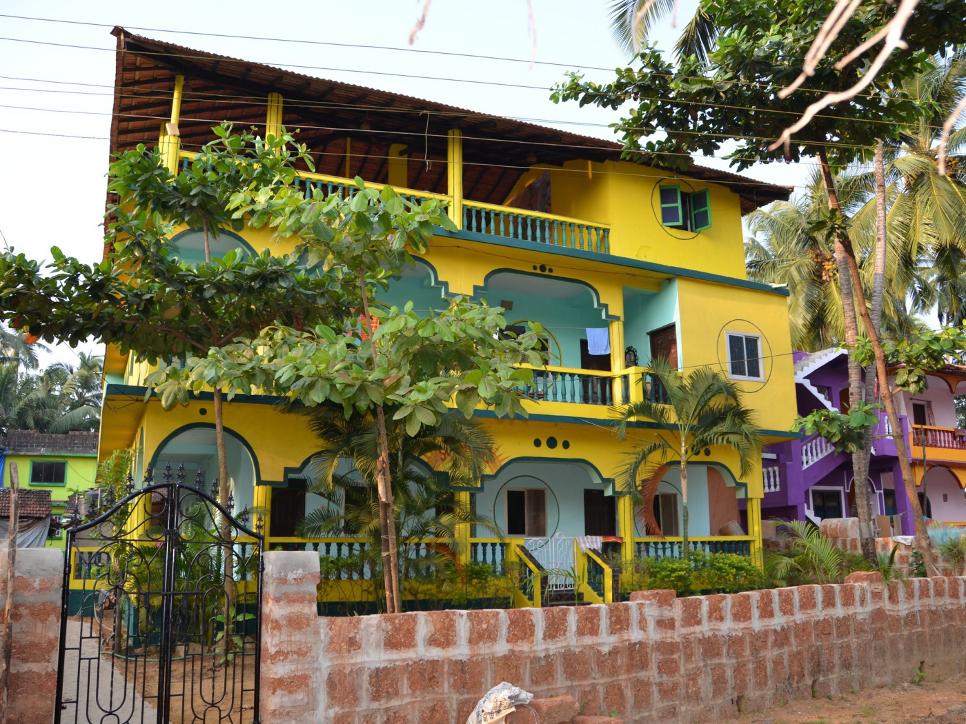 Красивые улицы в Арамболе