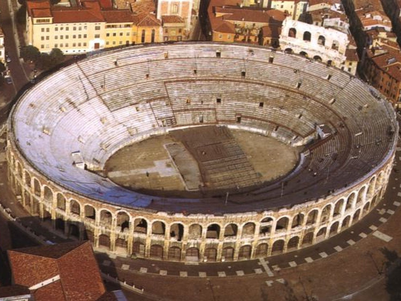 Арена в Вероне, Италия