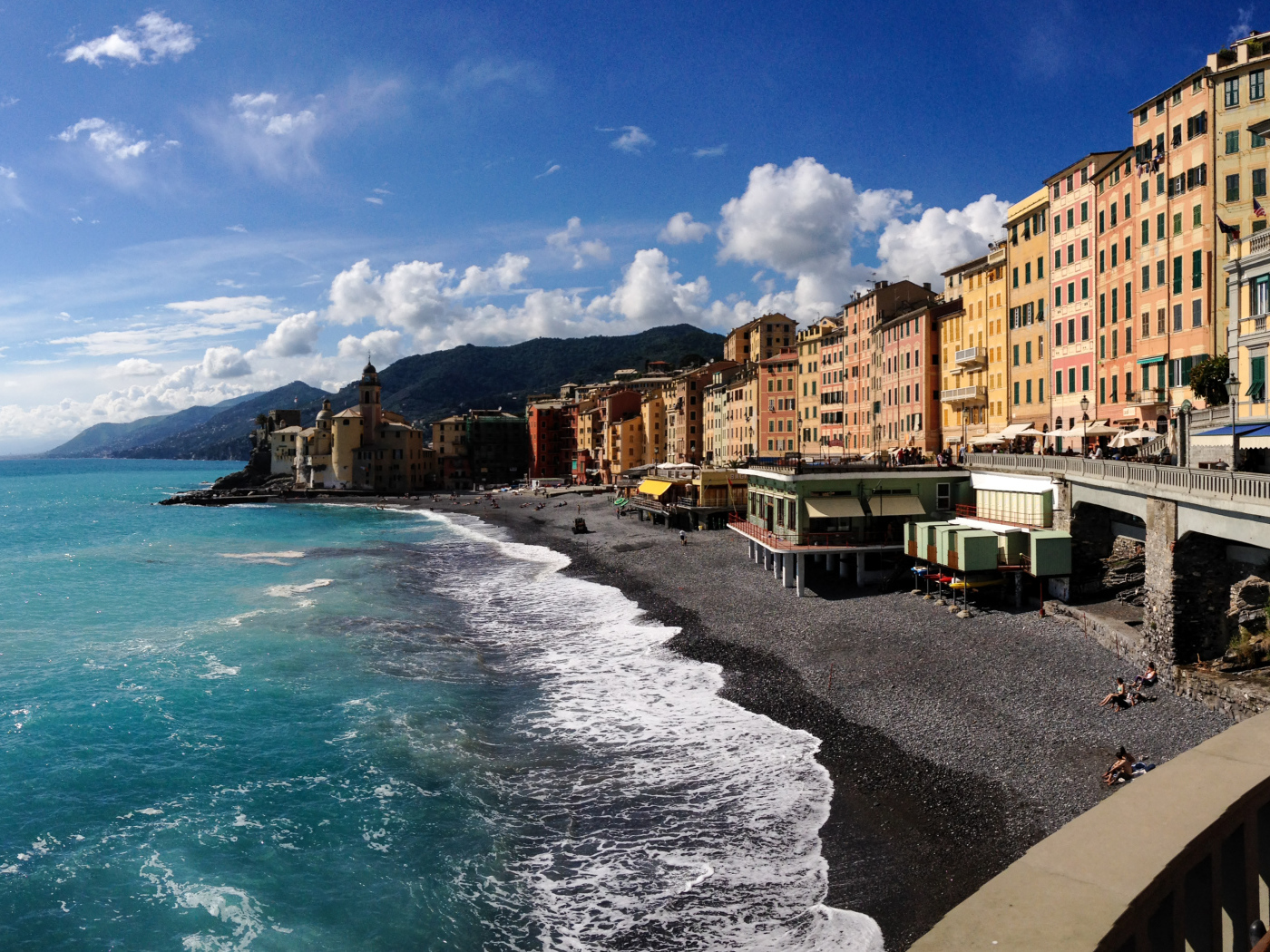 Пляж в Лигурии, Италия