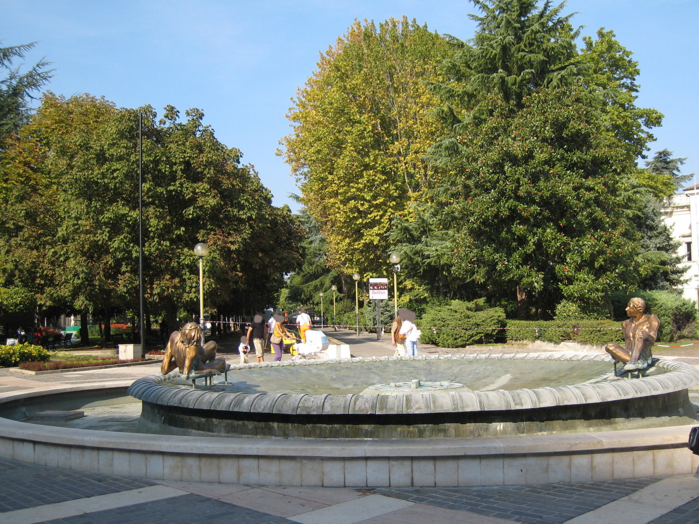 Фонтан на курорте Абано Терме, Италия