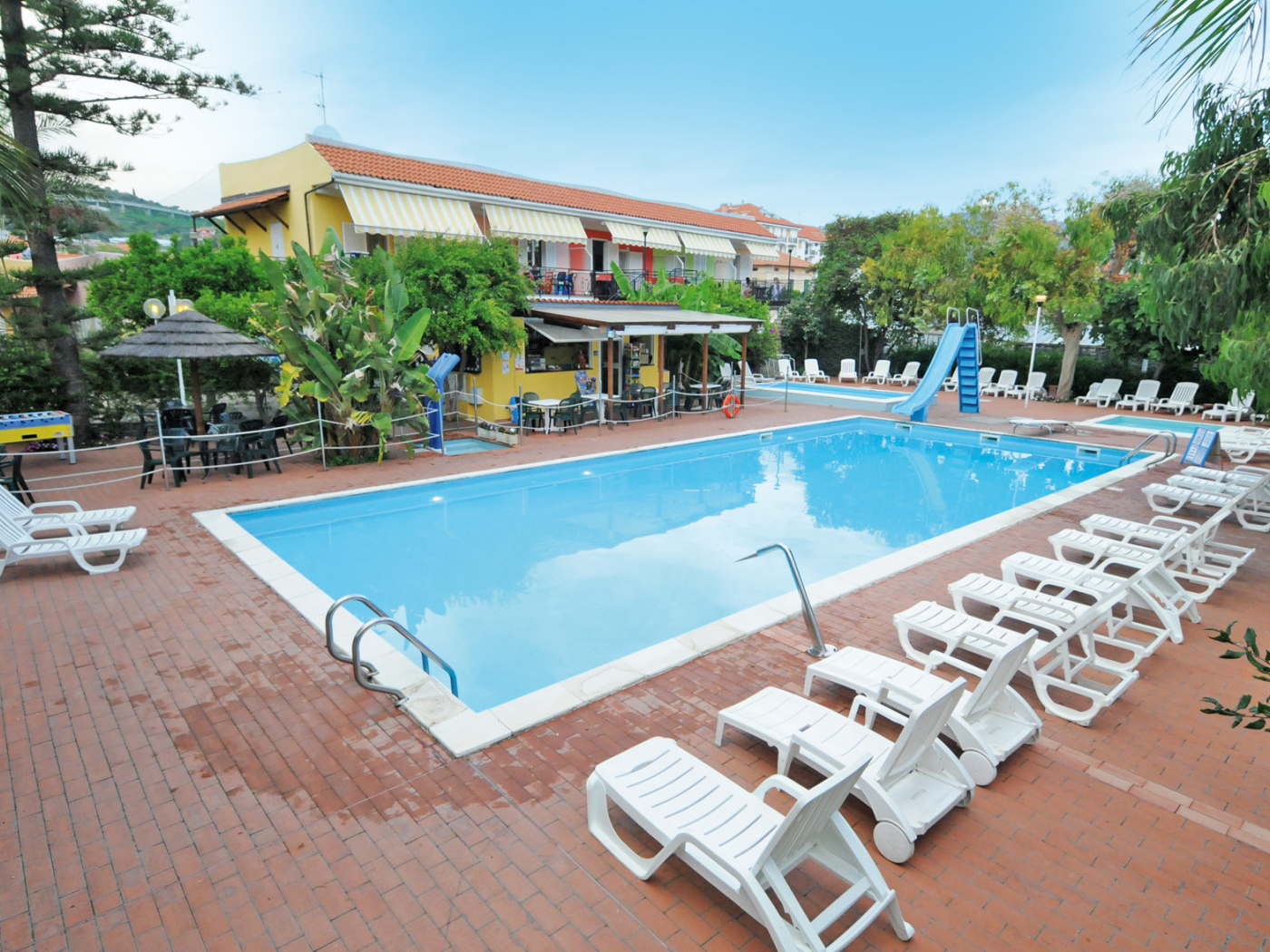 Гостиница на курорте Сан Бартоломео Аль Маре, Италия