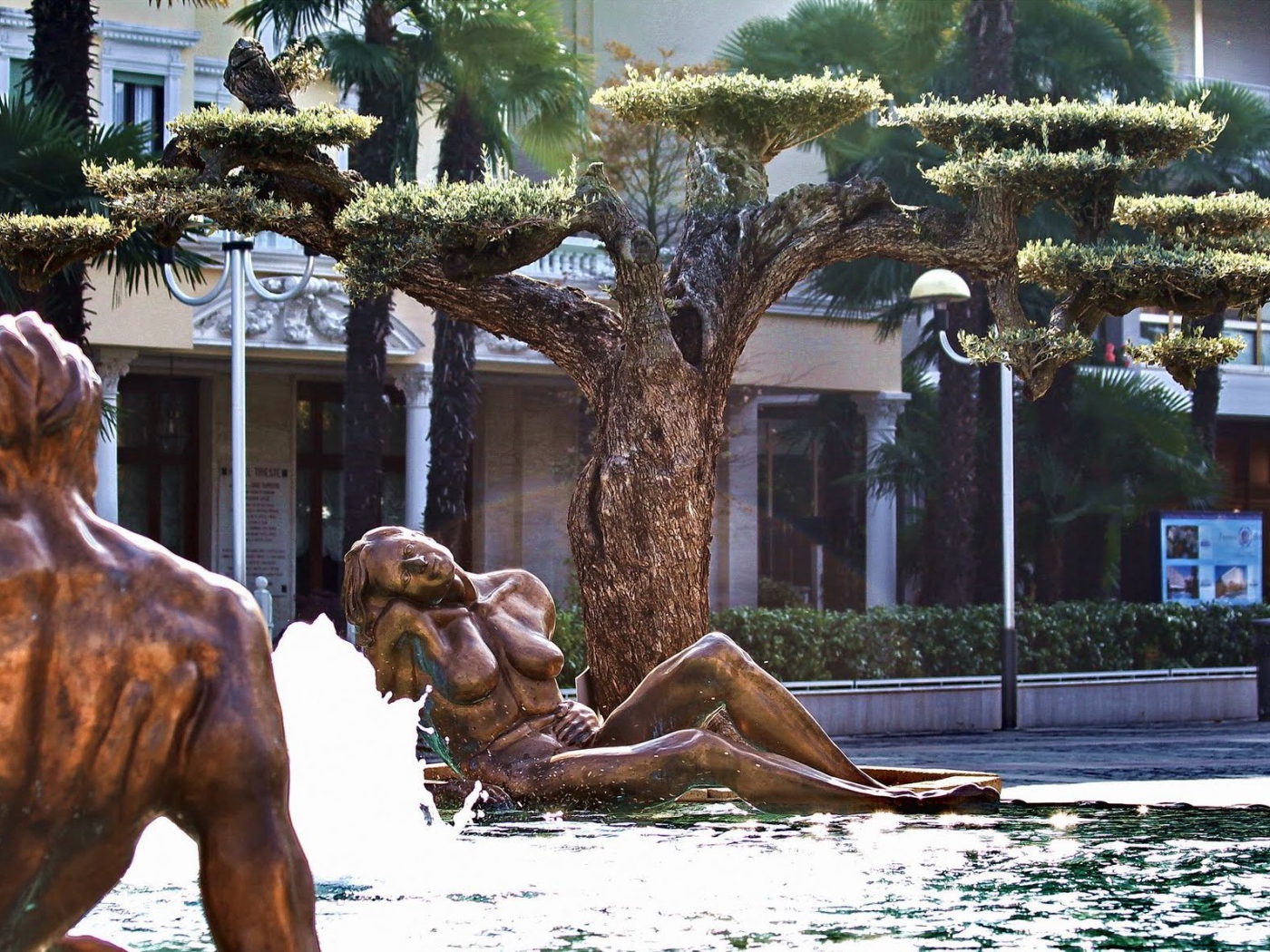 Скульптуры на курорте Абано Терме, Италия