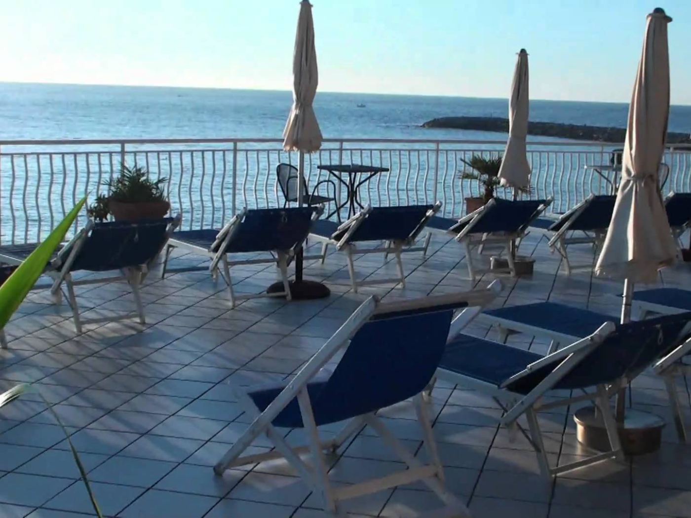 Весенний отдых на курорте Диано Марино, Италия