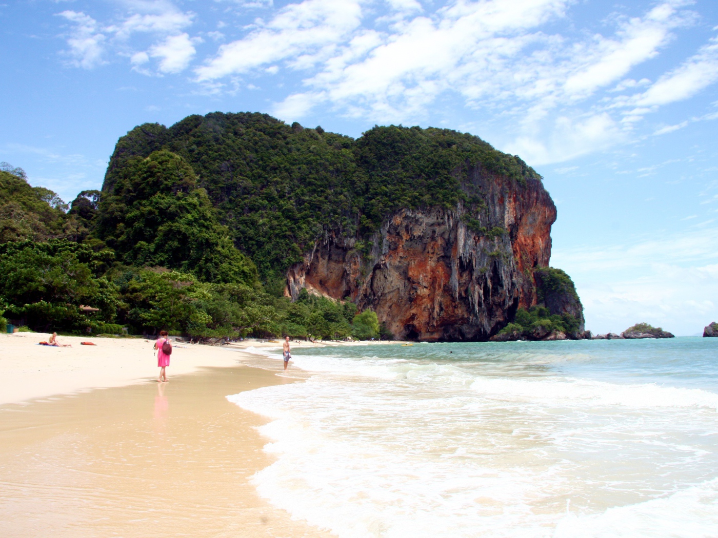 Золотой пляж на курорте Краби, Таиланд