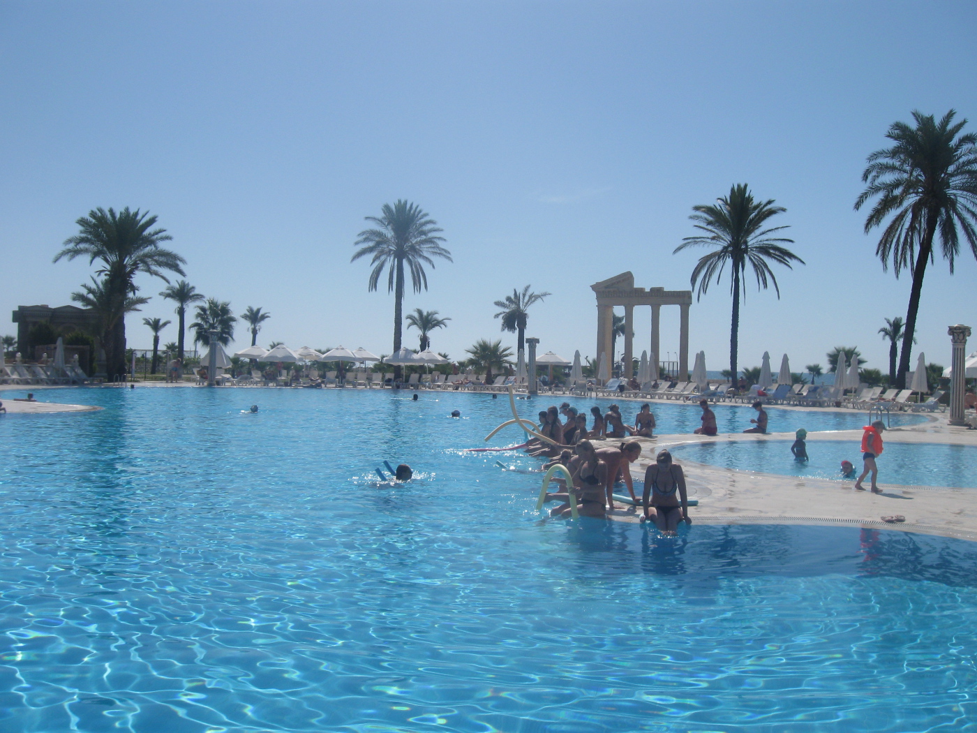 Бассейн в отеле в Белек, Турция