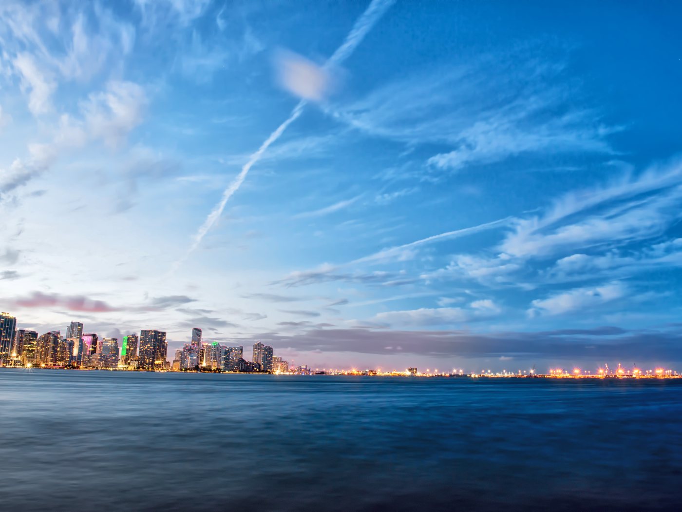 Чистое небо над Майами