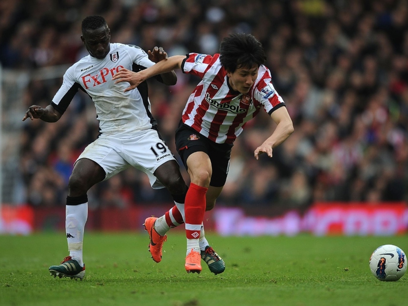 Популярный Футбольный клуб Фулхэм