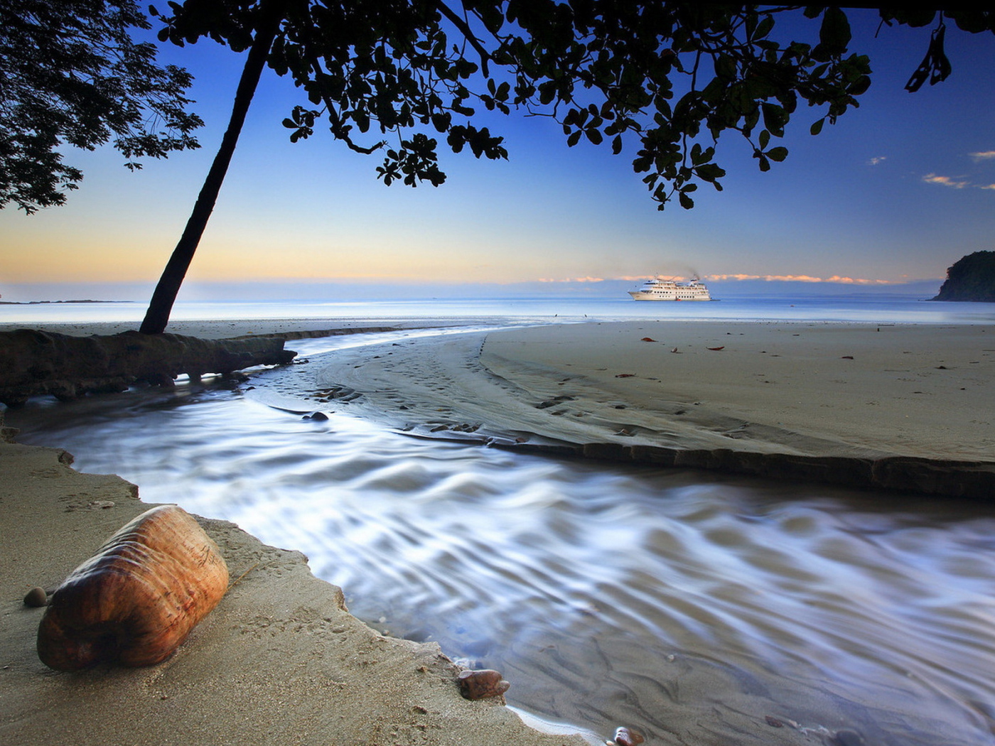 Пун арена в Коста-Рика