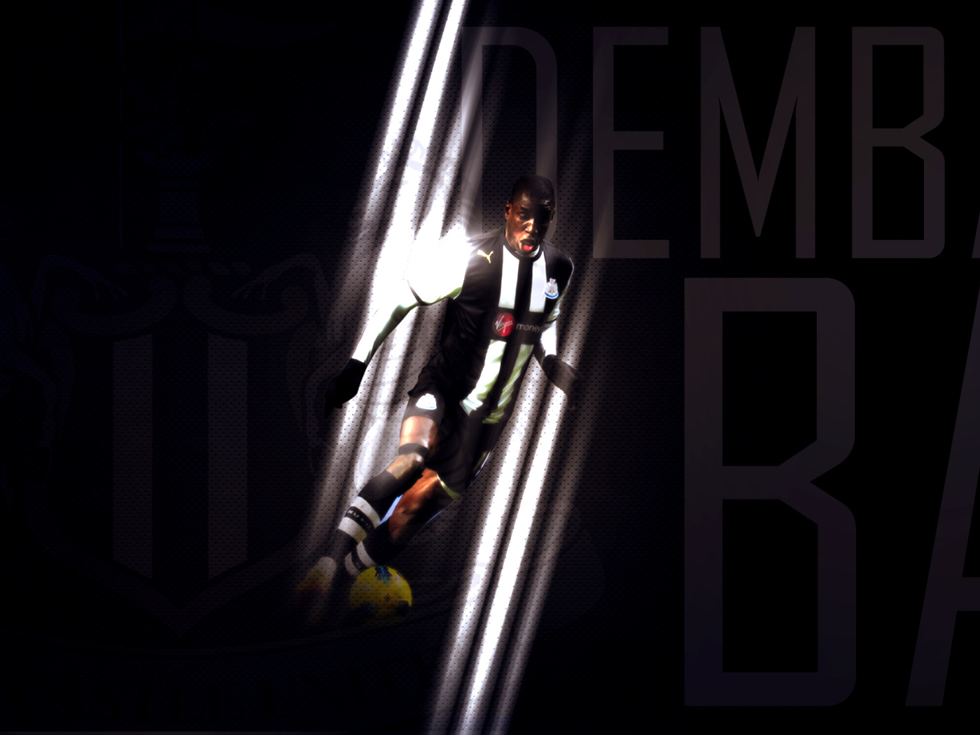 Возлюбленный футбольный клуб Англии Ньюкасл Юнайтед