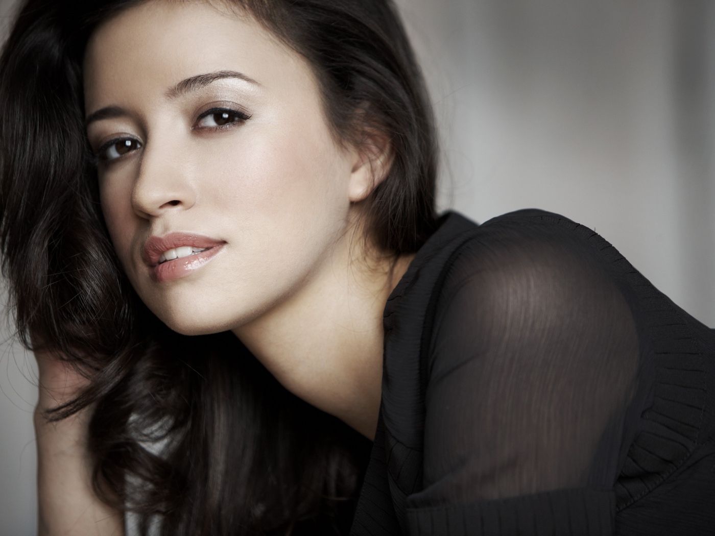 Знаменитая Кристиан Серратос