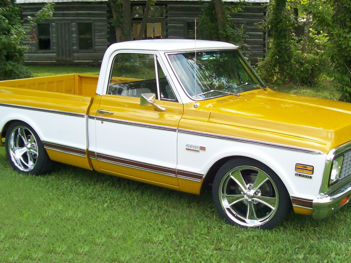 Классический американский пикап