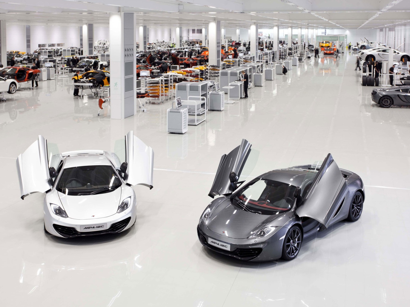 Завод автомобилей McLaren