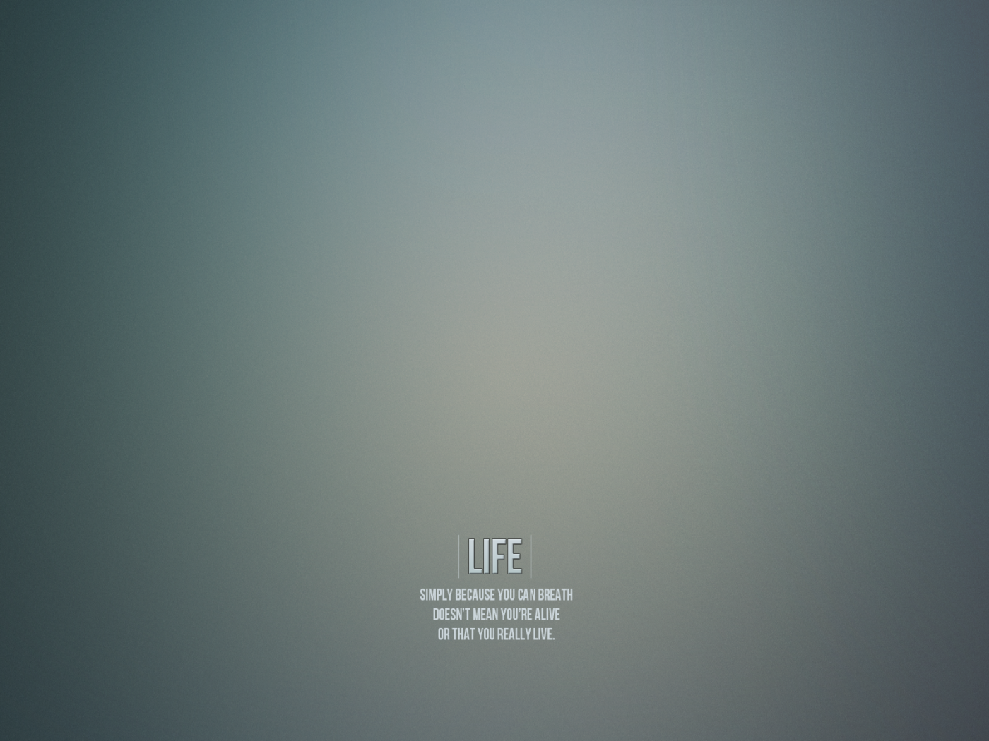 Смысл жизни, серый фон, надписи
