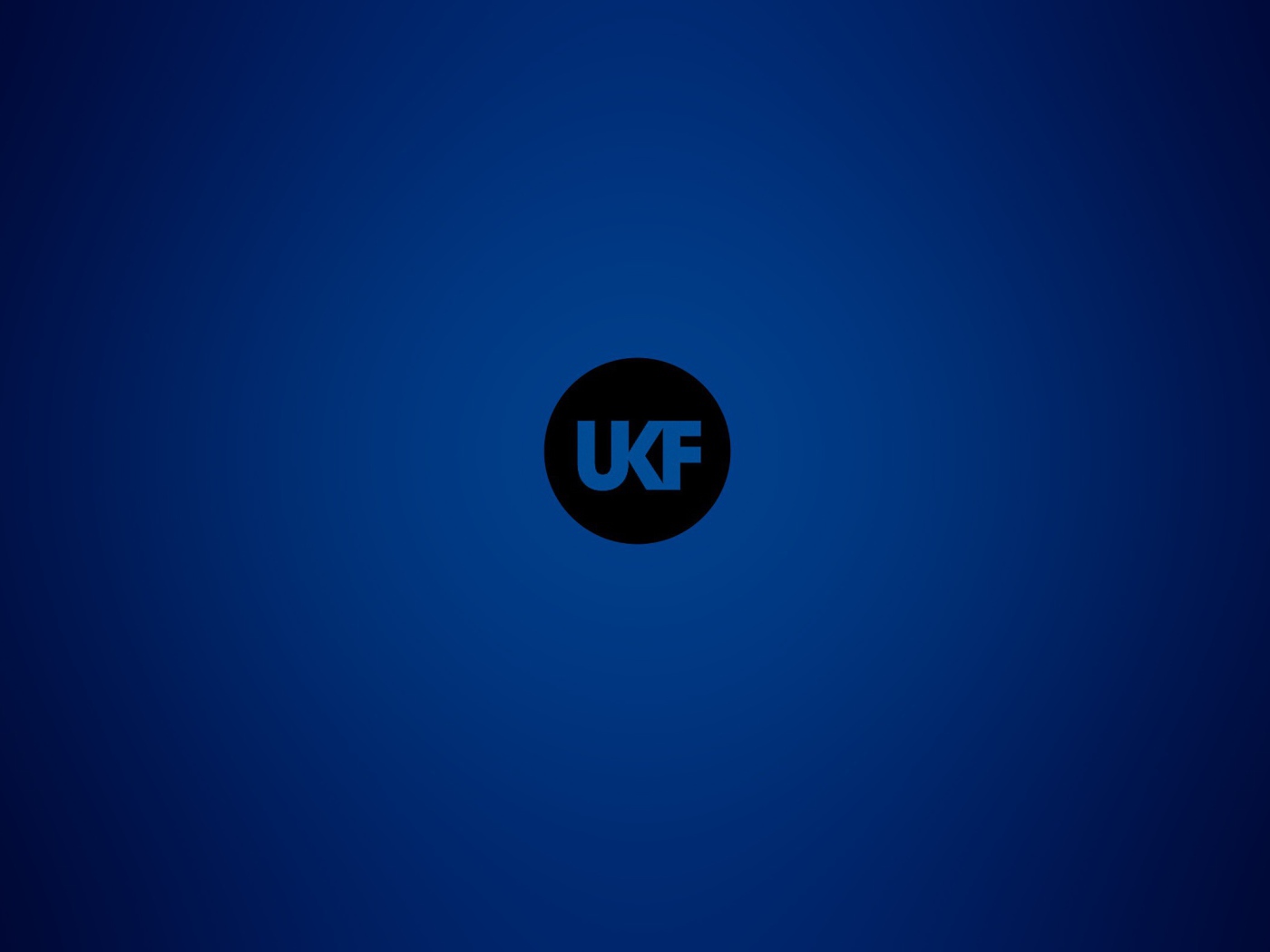 UKF Dubstep, синий фон