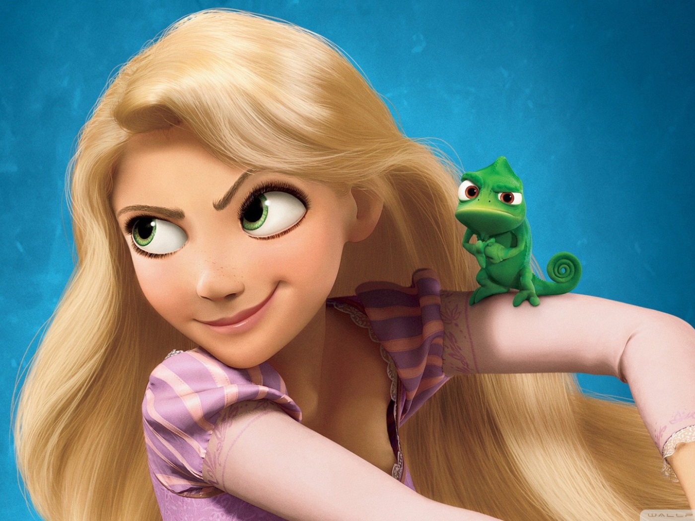 Блондинка принцесса из мультфильма Диснея