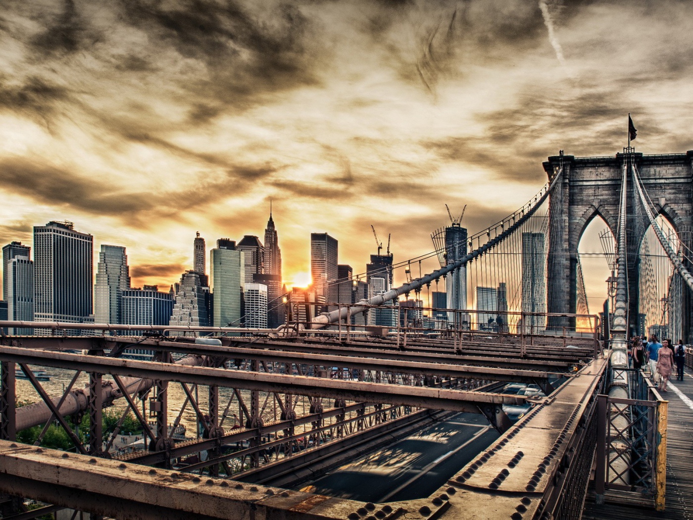 Пешеходный мост в Нью-Йорке