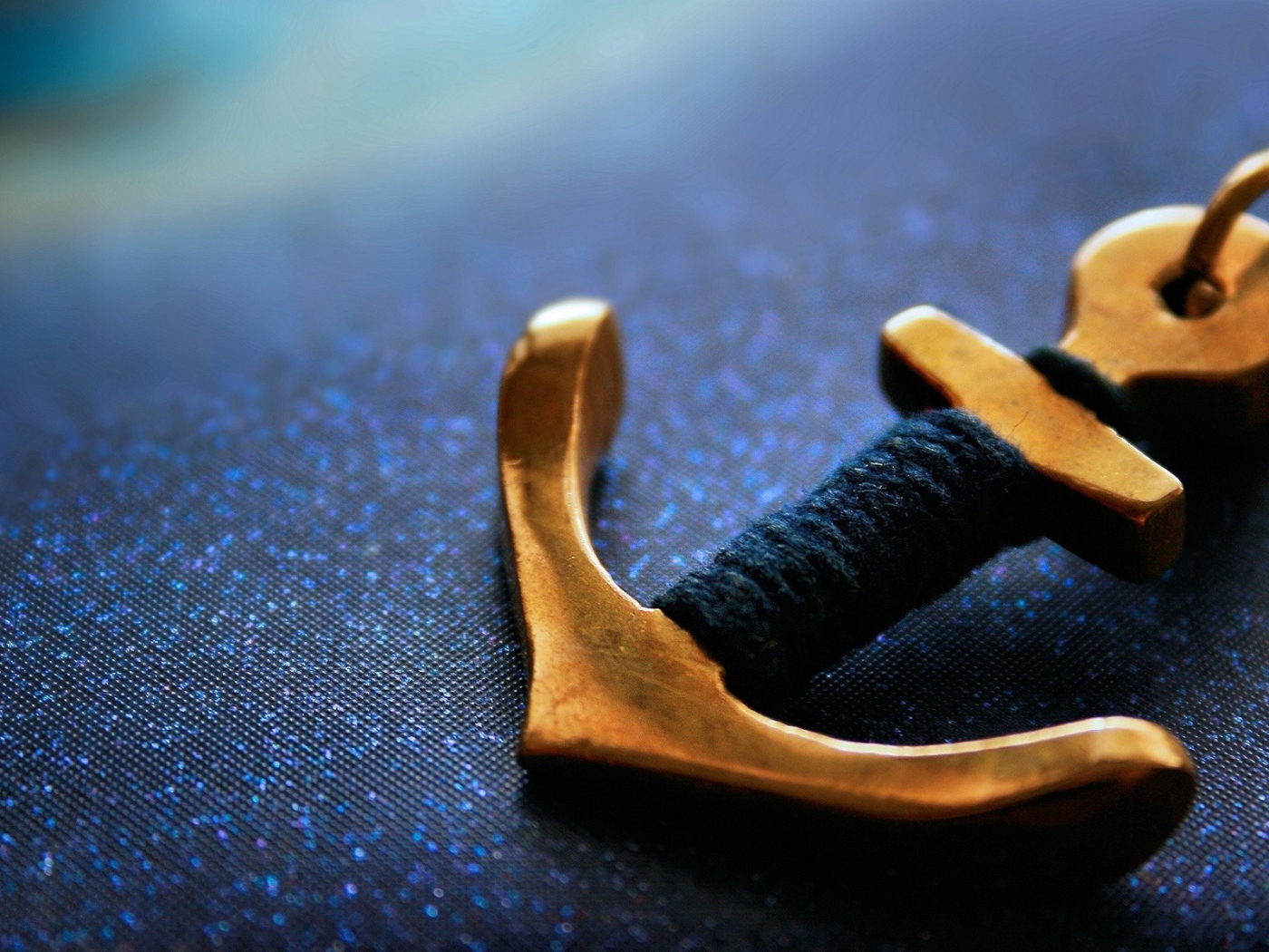 Брелок в виде якоря