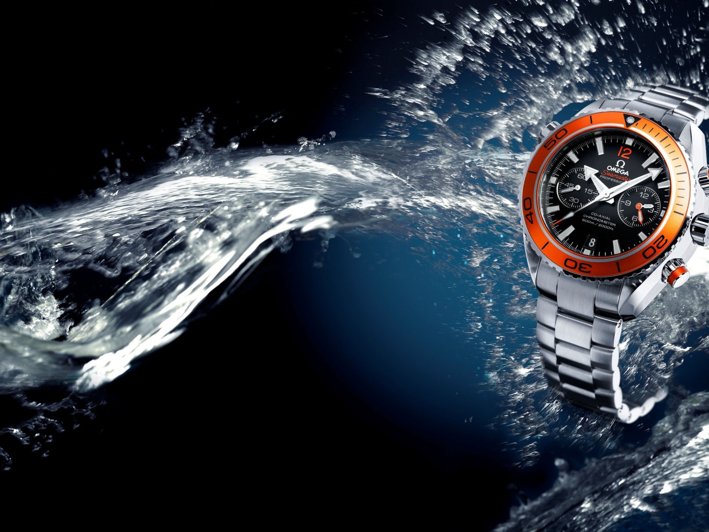 Омега часы с оранжевым ободом на корпусе