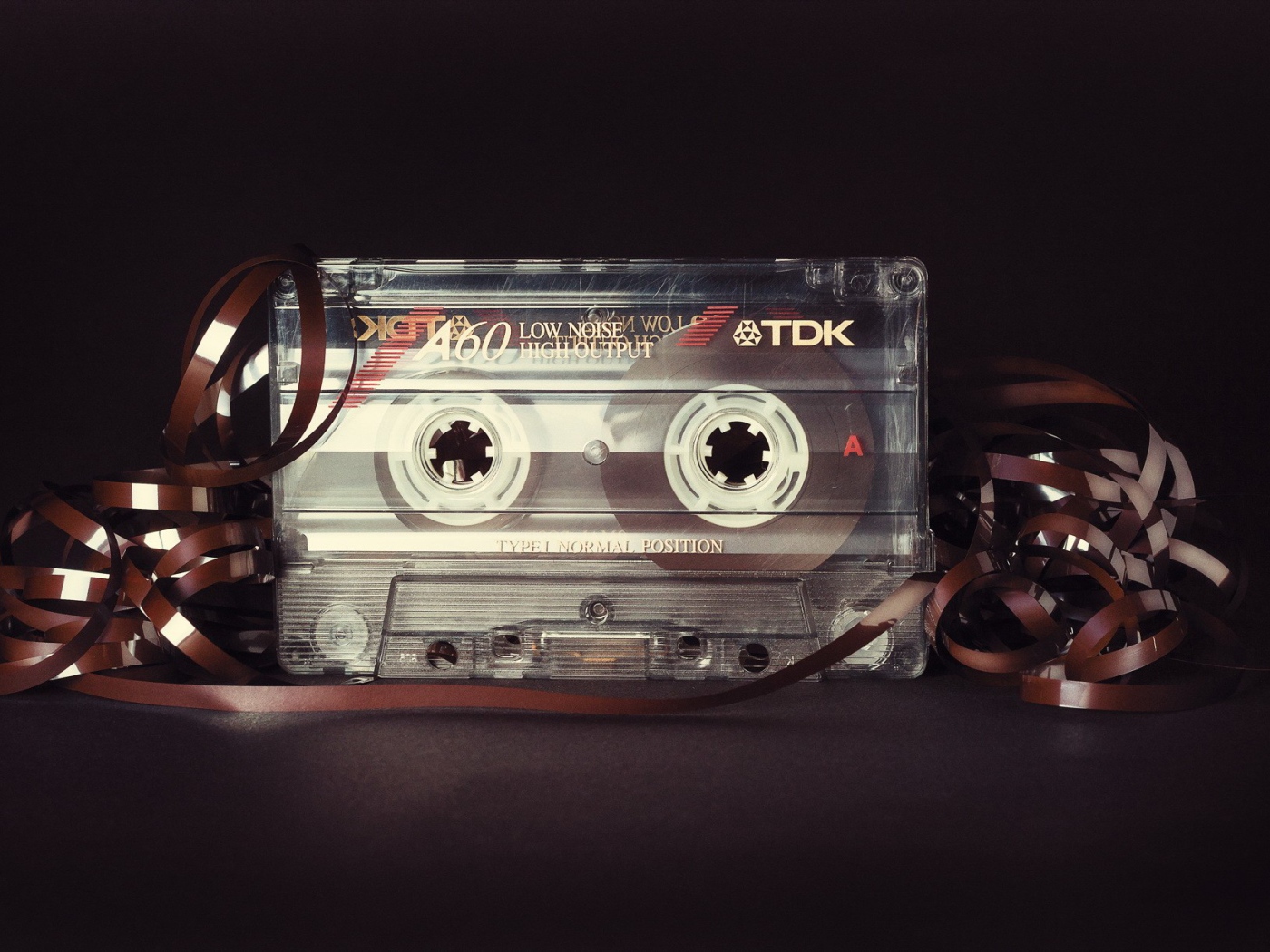 Пленка вытащена из кассеты