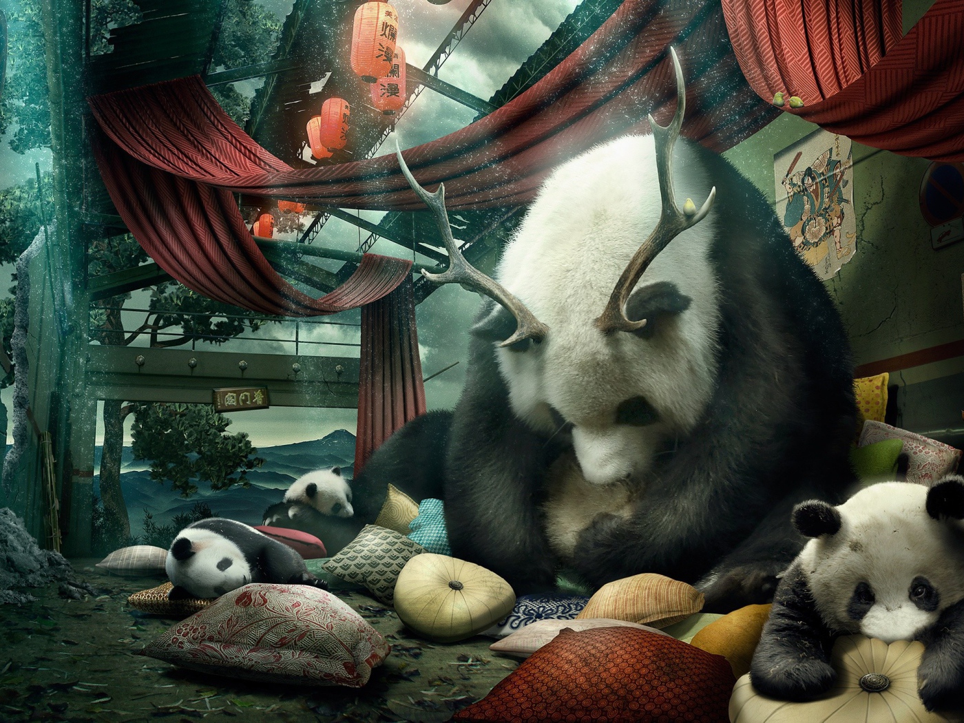 Мама панда с рогами