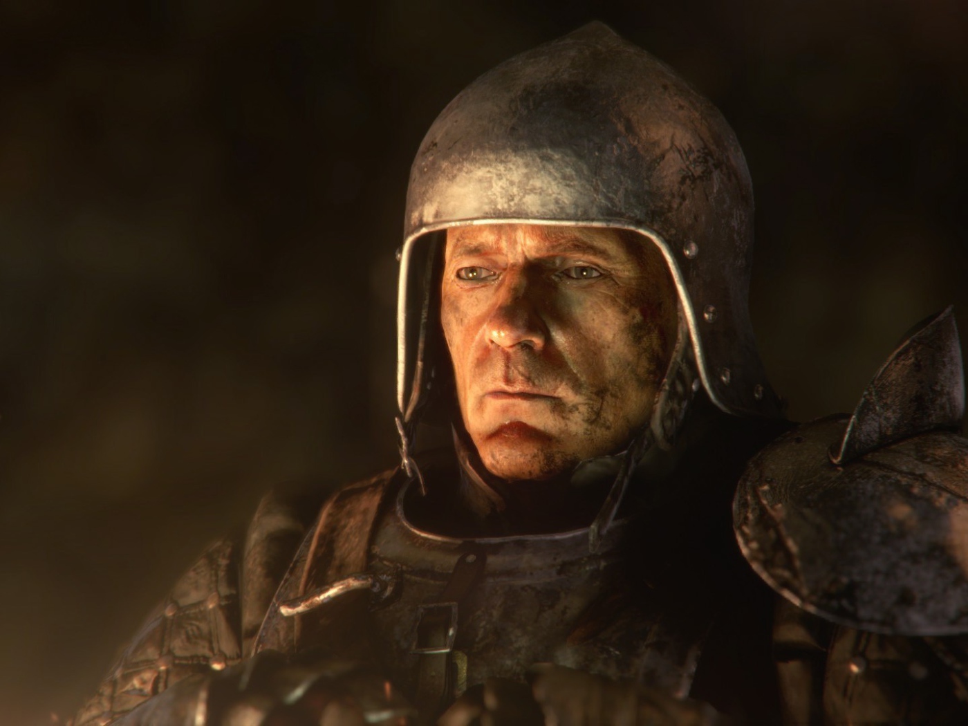 Опытный воин в доспехах