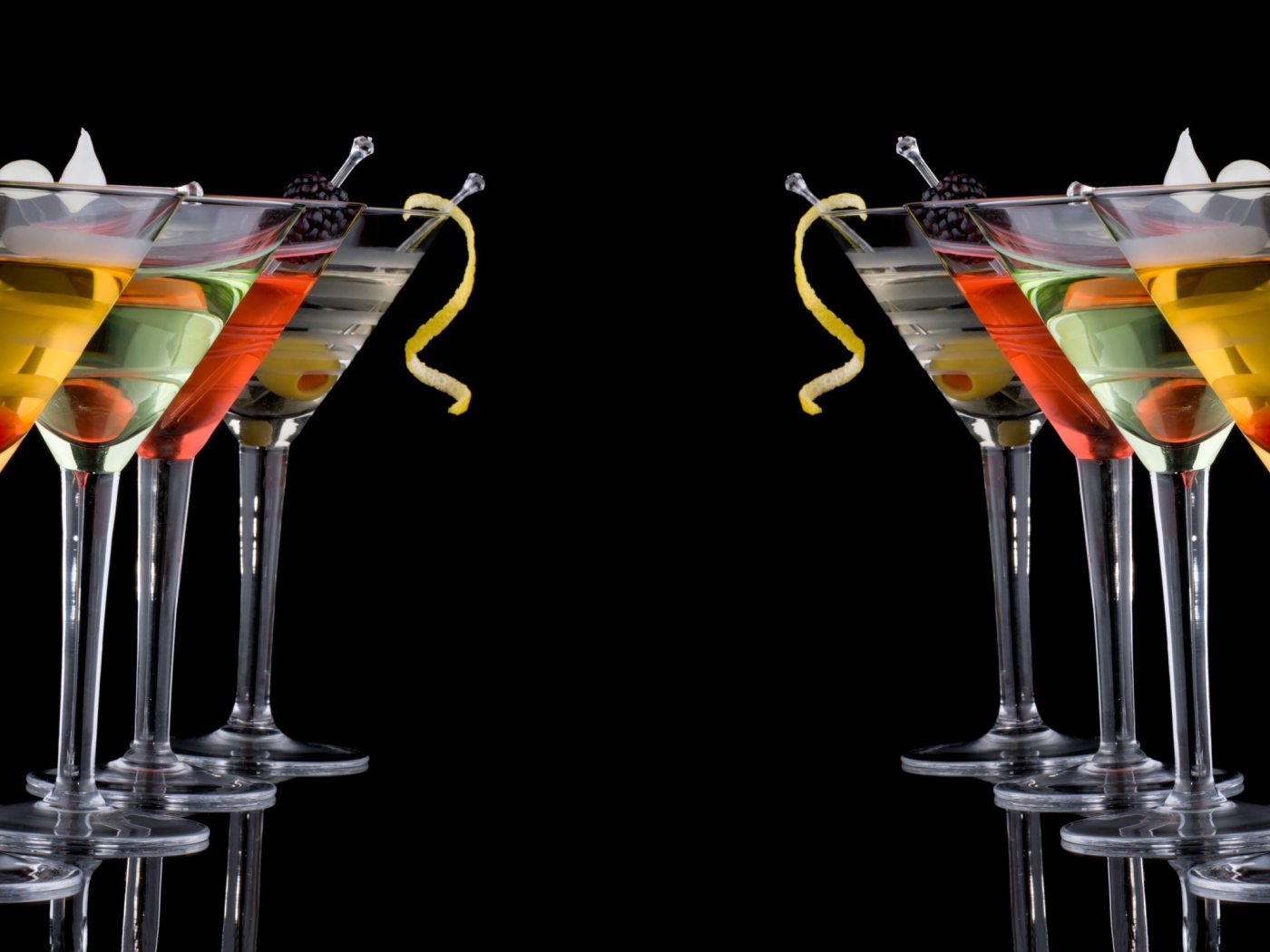 Слабоалкогольные коктейли, черный фон