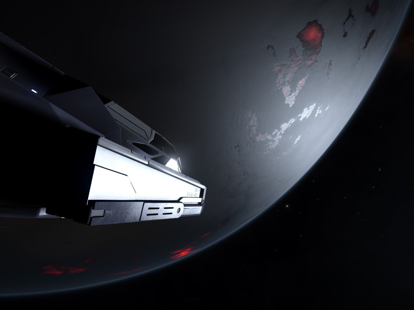 Корабль у серой планеты в игре Elite Dangerous